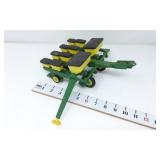 1/16 John Deere 4 Row Planter - No. 595
