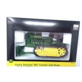 1/16 John Deere "MC" Crawler w/Blade - NIB