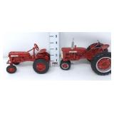 1/16 McCormick Farmall Cub & Farmall Tractor
