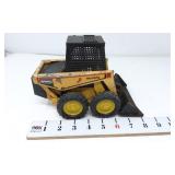 1/16 Vintage OMC Skid Steer Mustang - Bucket does