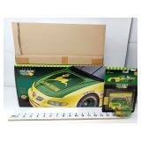 1/18 Precision John Deere Stock Car - Ertl NIB &