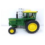 1/16 John Deere 4520 Diesel Tractor National