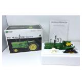 1/16 John Deere 3010 Tractor