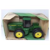 1/16 John Deere 4-Wheel Drive Tractor - Collector