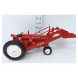Tru-Scale Tractor w/Tru -Scale Loader