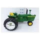 1/16 Danbury Mint - JD 4010 Diesel Tractor Clock