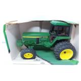 1/16 John Deere 4960 MFWD Tractor - NIB