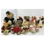 (9) Boyds' Bears w/Tote