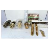 (6) Interior & Exterior Door Knob Sets & Door
