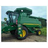 2000 John Deere 9550 Combine, 3520 eng/2443 sep