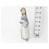 Lladro "Girl with Piglet" Figurine #1011