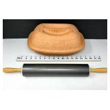 Romertopf Clay Roaster & Non-Stick Rolling Pin