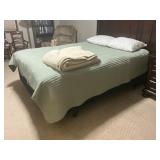 Full/Queen Sage Green Bedspread,Beige Blanket &