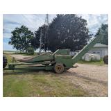 John Deere 300 pull type corn picker, 343 head