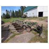 John Deere A2700 5-Bottom Hydraulic Plow