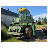 1971 John Deere 4400 Combine w/ heads,  574 hours,
