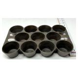 Griswold Cast Iron Muffin Pan