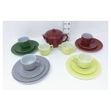 Hazel Atlas Moderntone 'Little Hostess' Tea Set
