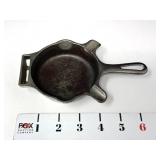 Griswold 00 Cast Iron Ashtray