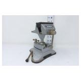General Tool Swivel Vacuum Portable Vise