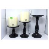 (2) Lg Yankee Candles - New w/(3) Black Pedestal