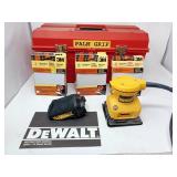 DeWalt Palm Grip Sander w/Sanding Sheets & Case