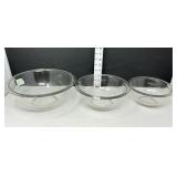 (3) Clear Pyrex Nesting Mixing Bowls