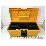 Rubbermaid Toolbox w/Removable Tray