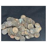 Approximately 90 Lincoln Wheat cents Pennieï¿½s