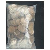 Approximately 350 wheat Pennies assorted years
