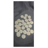 Approx 32 buffalo nickels of miscellaneous dates