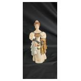 2000 Mrs Albee Award figurine approx 9 inches