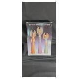 Set of 3 porcelain angels