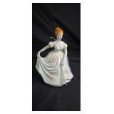 Beautiful lady dancing figurine approx 7 inches