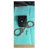 Smith & Wesson hand cuffs
