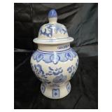 Oriental ginger jar blue and white 11 inches