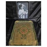 Pair of trays