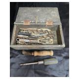 Small lot of tools
