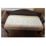 Pretty arm bench