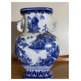 Blue and white porcelain vase - bombay co.