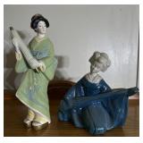 Lot of 2 ceramic Japanese figures