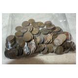 Approx 200 mostly wheat pennies