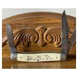 Pocket knife with bird design