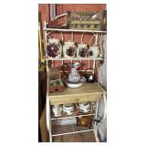 68ï¿½ tall x 2&ï¿½ wide bakers rack only no contents
