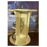 Apple Shape Paper Towel Holder