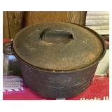 Cast iron dutch oven