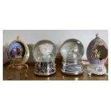 Lot of 4 music boxes