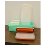 A Tupperware grouping