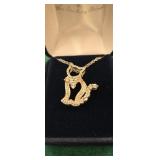 The fanberry mint cat necklace