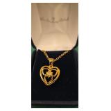 The fanberry mint heart necklace